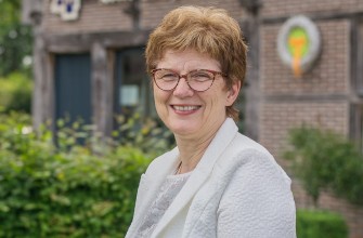 Die 1. Vorsitzende des gbf